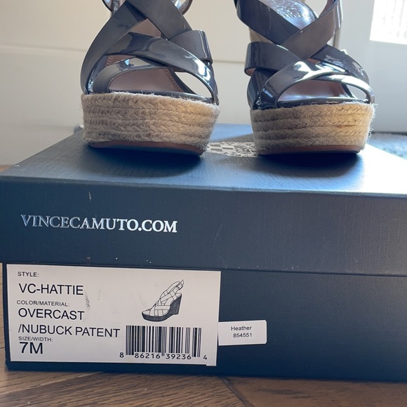 Vince Camuto sandals size 7 gray - Picture 2 of 12